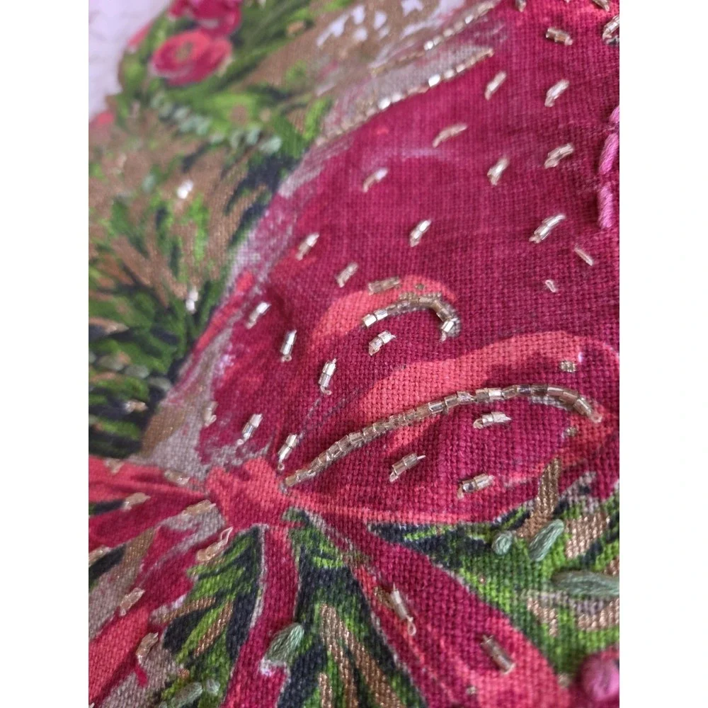 Christmas Birds Pillow Cover Beige Red Cardina Beaded Linen Blend 19x19